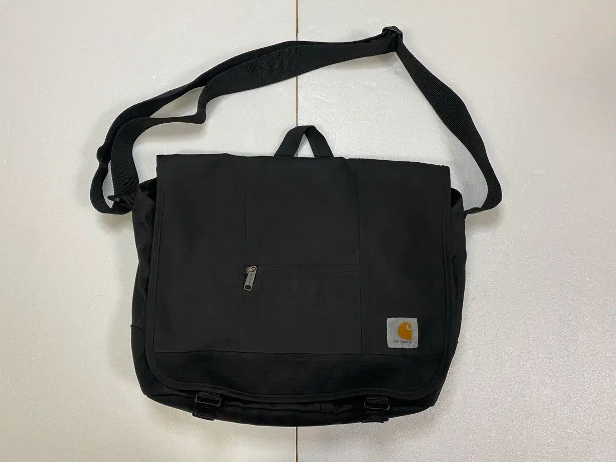 Carhartt クロスバック 6,836円