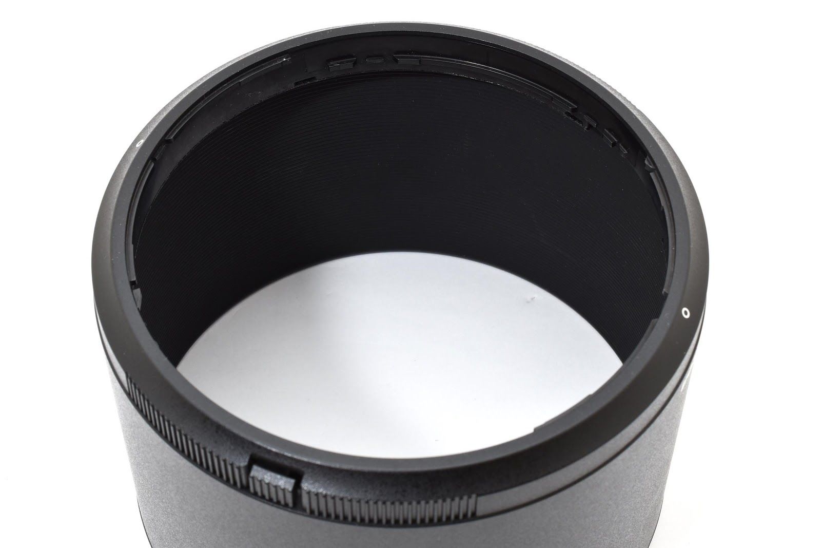 ☆美品☆ ニコン Nikon HB-109 フード 対応機種：NIKKOR Z 180-600MM