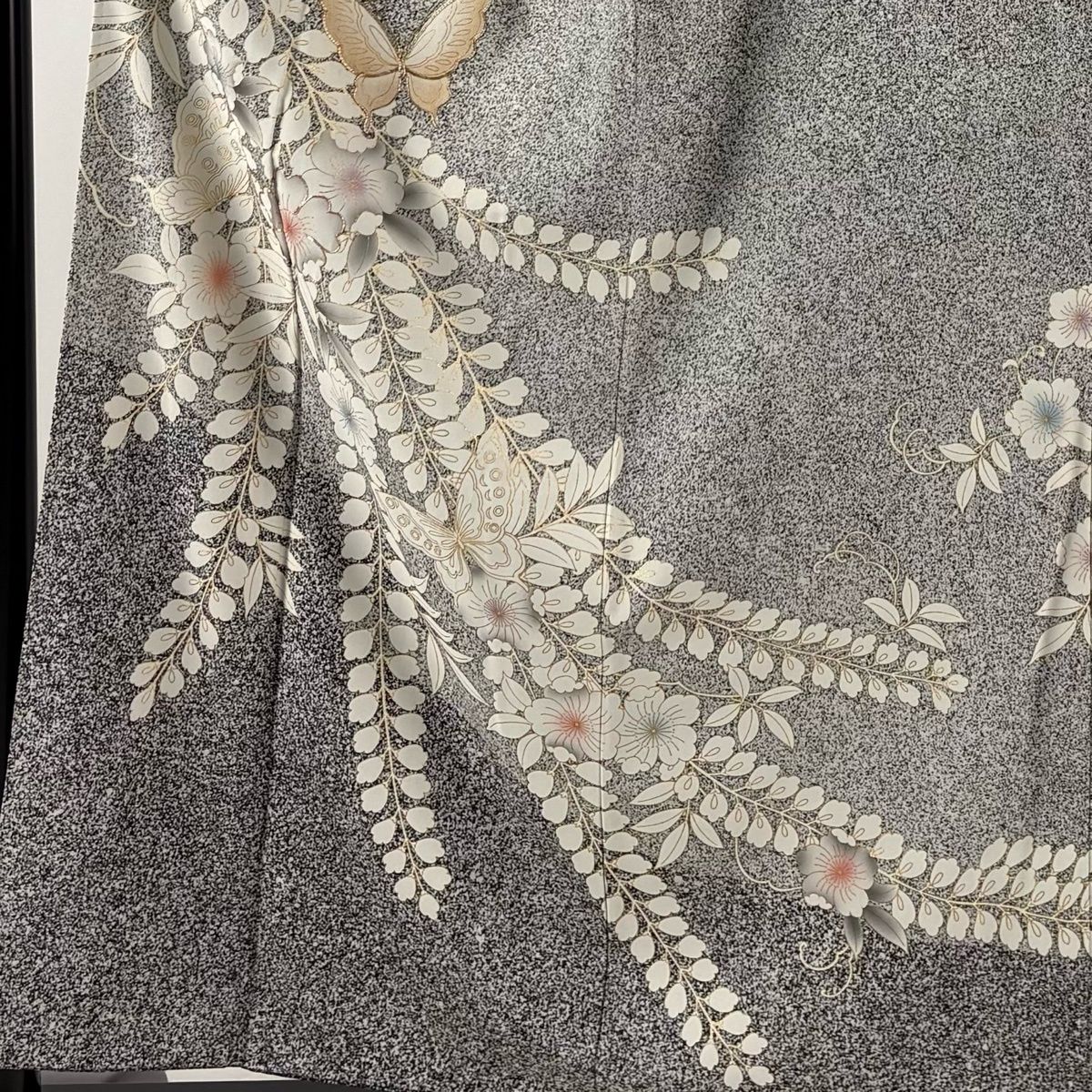 美品】 訪問着 身丈156cm 裄丈65.5cm M 袷 桜 蝶 金糸 金彩 灰色 正絹
