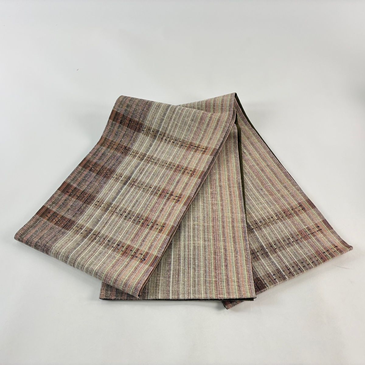 美品】 袋帯 秀品 縞 金糸 薄茶色 お太鼓柄 正絹 【中古】 - メルカリ