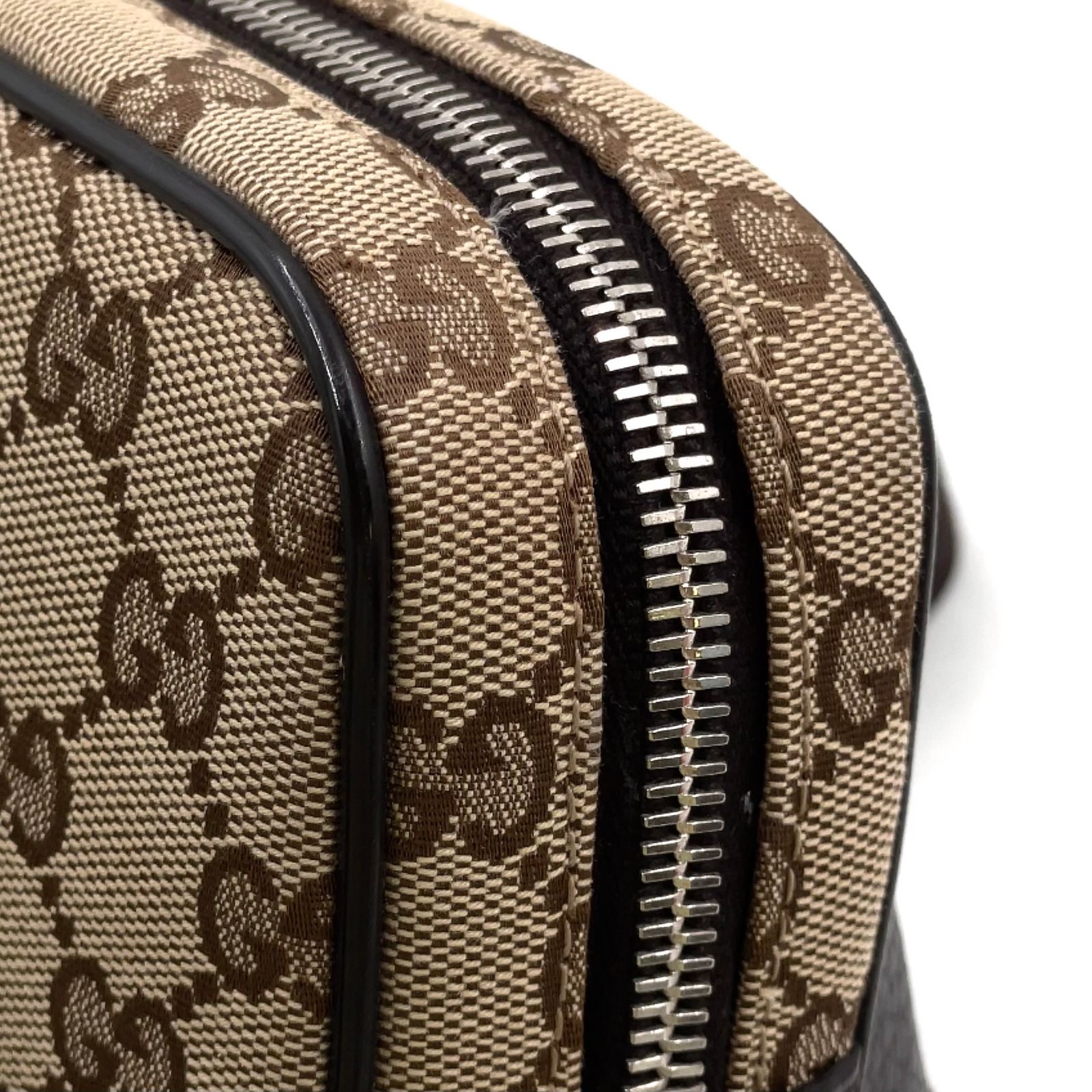 新着】GUCCI GGキャンバス GGキャンバス レザー、キャンバス ブラウン