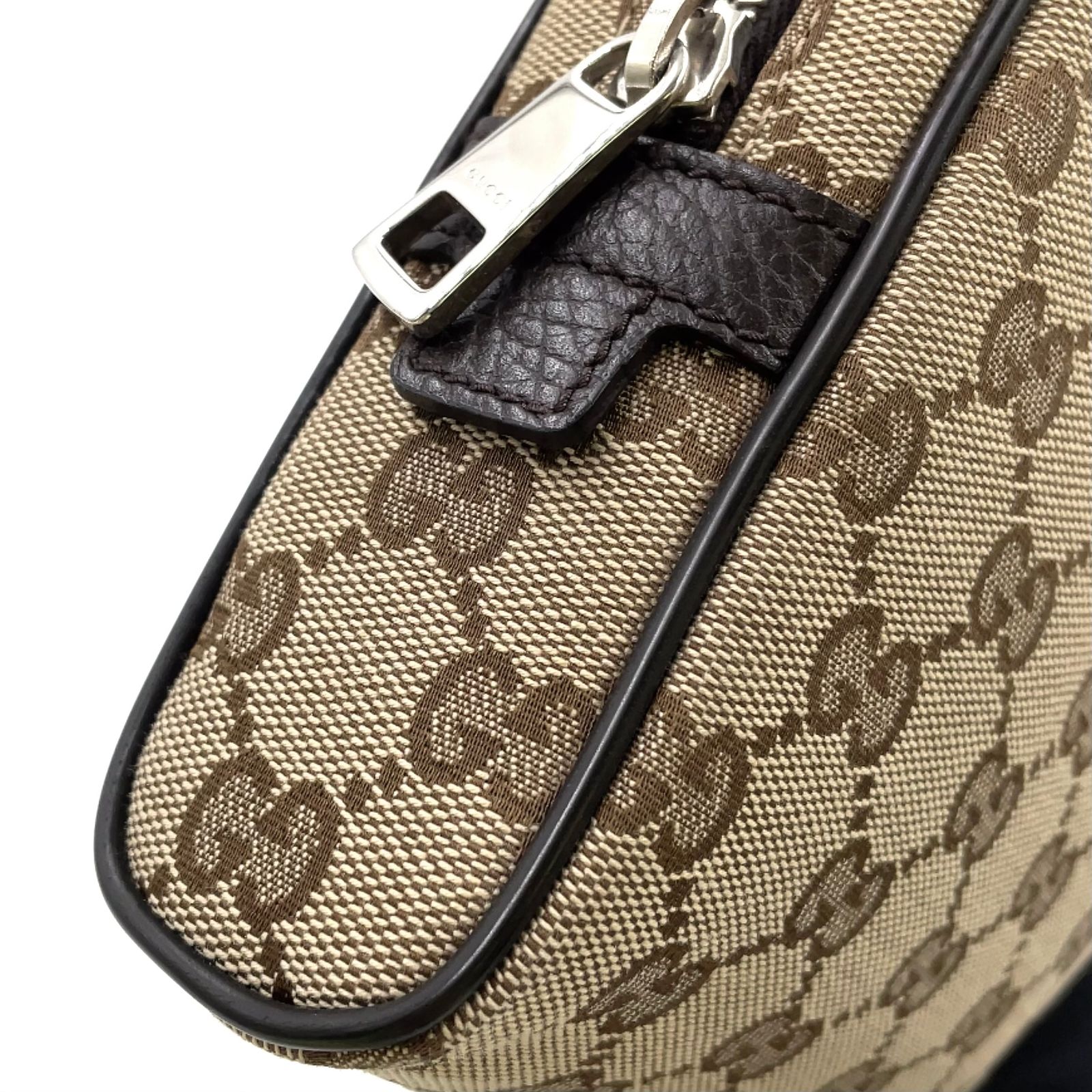 新着】GUCCI GGキャンバス GGキャンバス レザー、キャンバス ブラウン