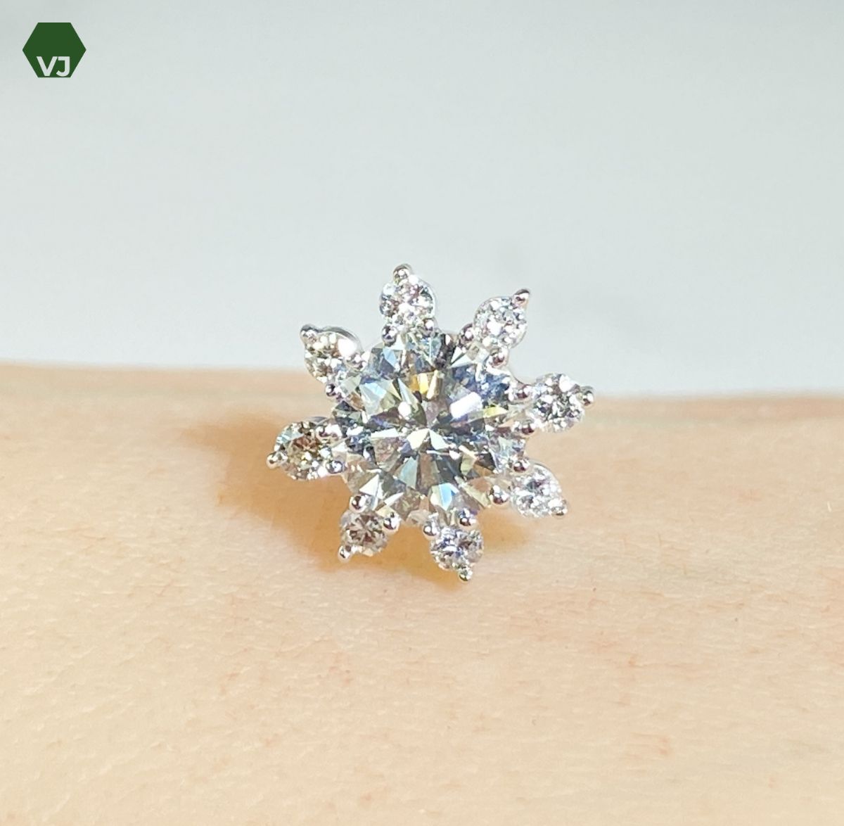 34-29】ダイヤモンド ネクタイピン D1.10ct D0.168ct【中古】【K18WG