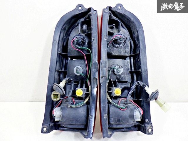 破損無し！】スズキ 純正 DA52V DA62V エブリイ テールライト