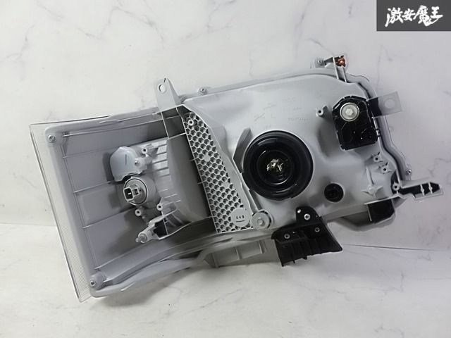新車外し☆美品』純正 200系 ハイエース ワイド 4型/5型/6型/7型/8型