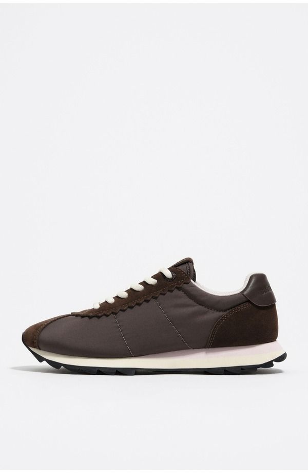 ビンバイローラ レディース シューズ スニーカー Bimba y Lola 13 18 Retro Sneaker Dark Brown ブラウン