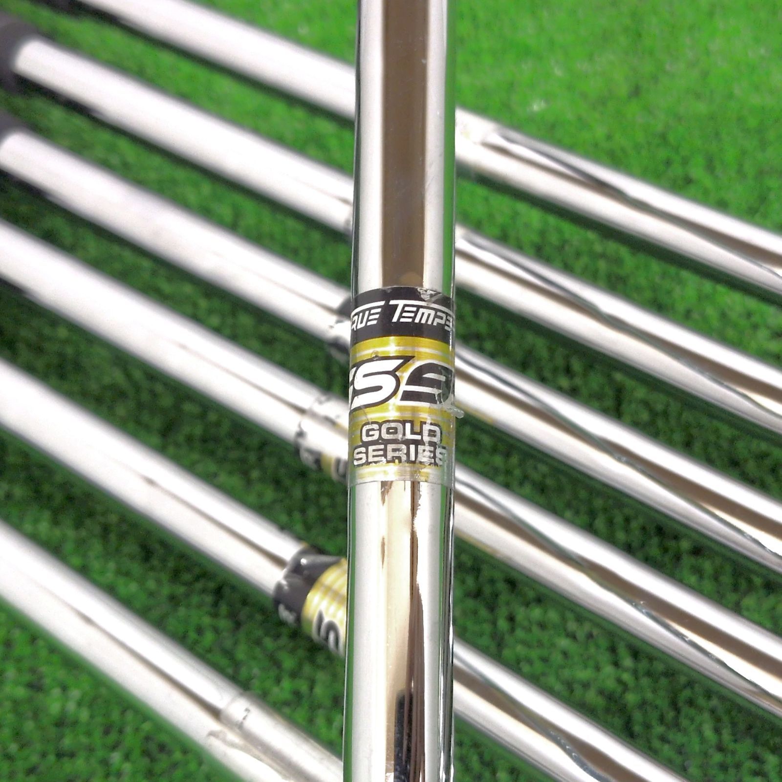 Callaway LEGACY アイアンセット メンズ 右利き 2010 7本 - メルカリ