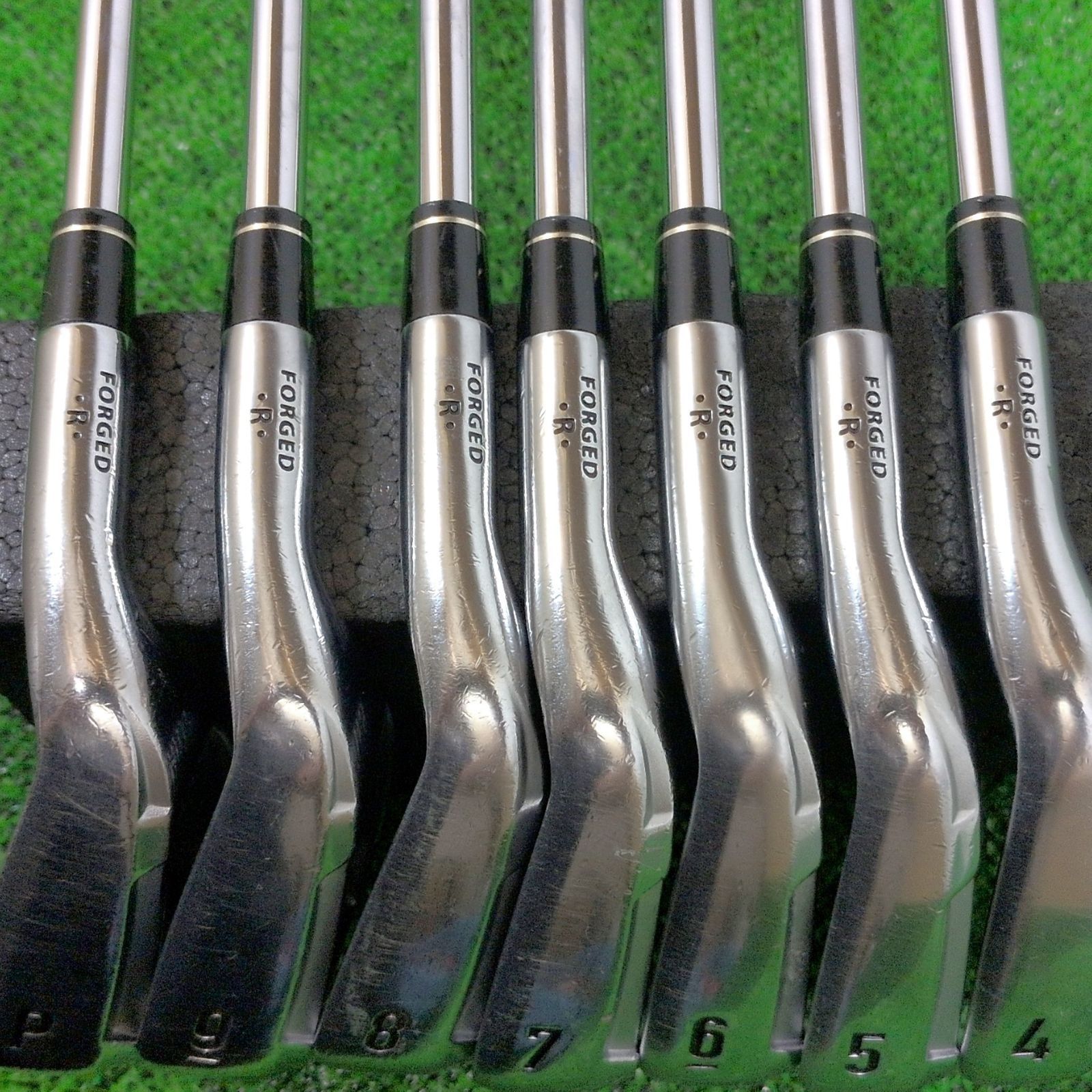Callaway LEGACY アイアンセット メンズ 右利き 2010 7本 - メルカリ