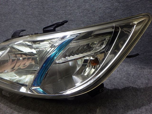 エクシーガ ヘッドライト左右 HID YA5 YA9 YAM YA4 前期 1833 3B レベ
