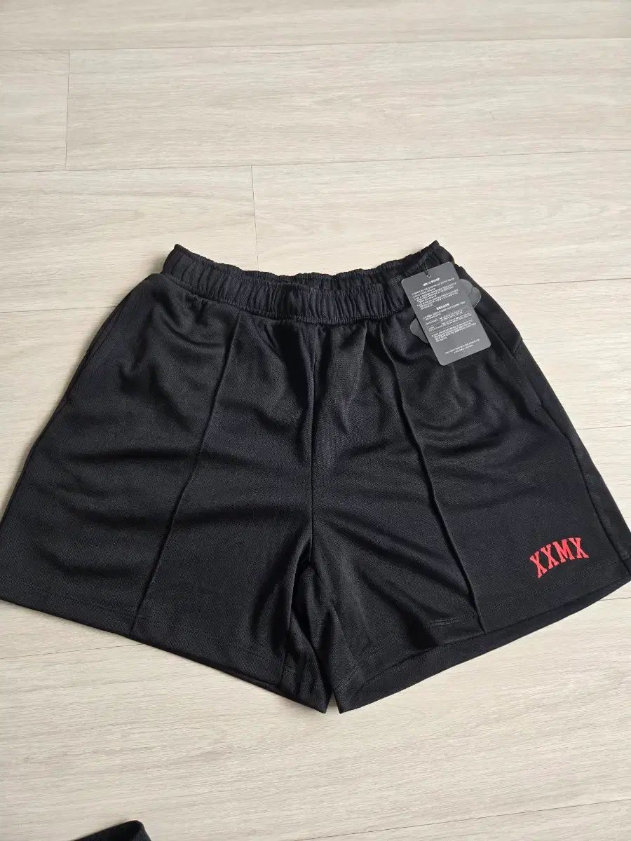 ゼクシィミックスM ハーフパンツ 新品