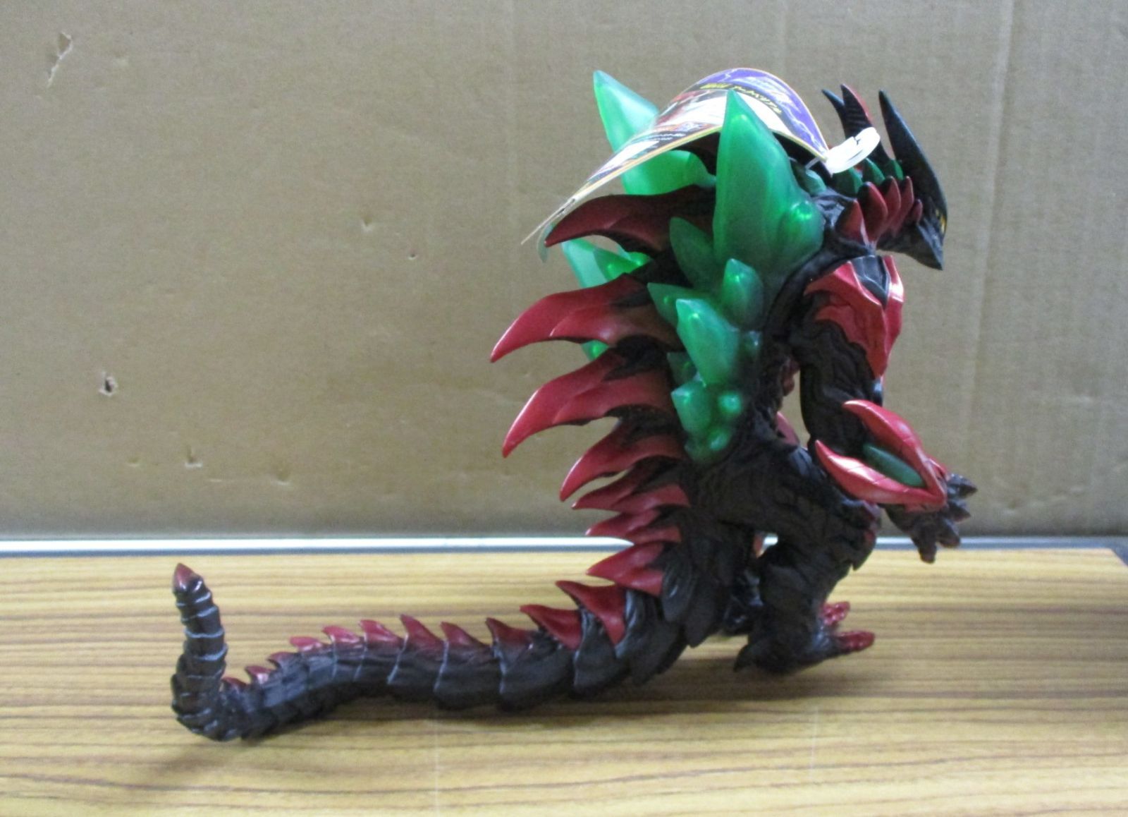 バンダイ ウルトラ怪獣DX 新ウルトラマン列伝 アークベリアル タグ付き