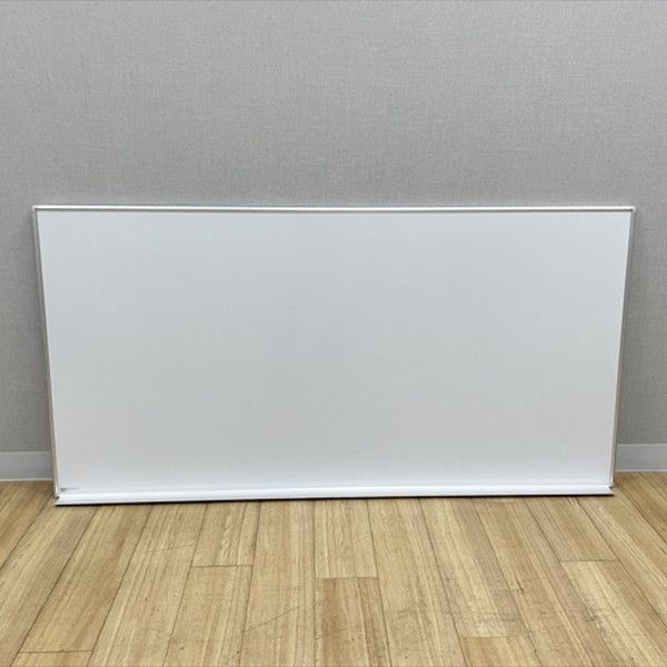 ホワイトボード 壁掛け 暗線入り マグネット対応 約1800×900　オフィス オカムラ シルバー