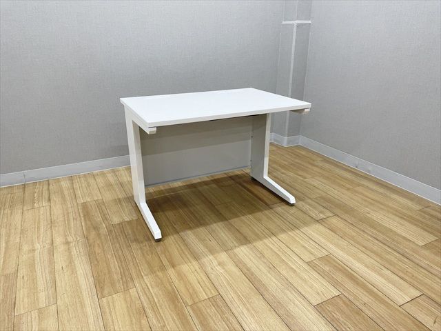 平デスク 引出し無 アドバンス-S オフィスデスク W1000 D700 オカムラ ホワイト