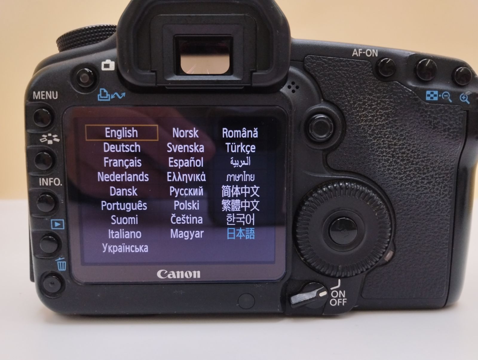 Canon EOS 5D Mark II 21.1MPデジタル一眼レフカメラ ボディ 黒