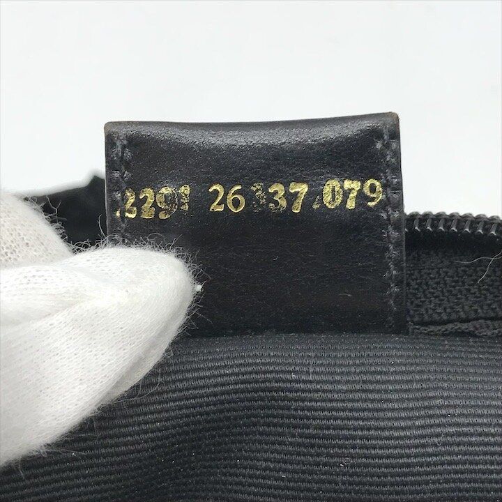 良品 FENDI フェンディ ナイロン ショルダー バッグ ブラック ロゴ