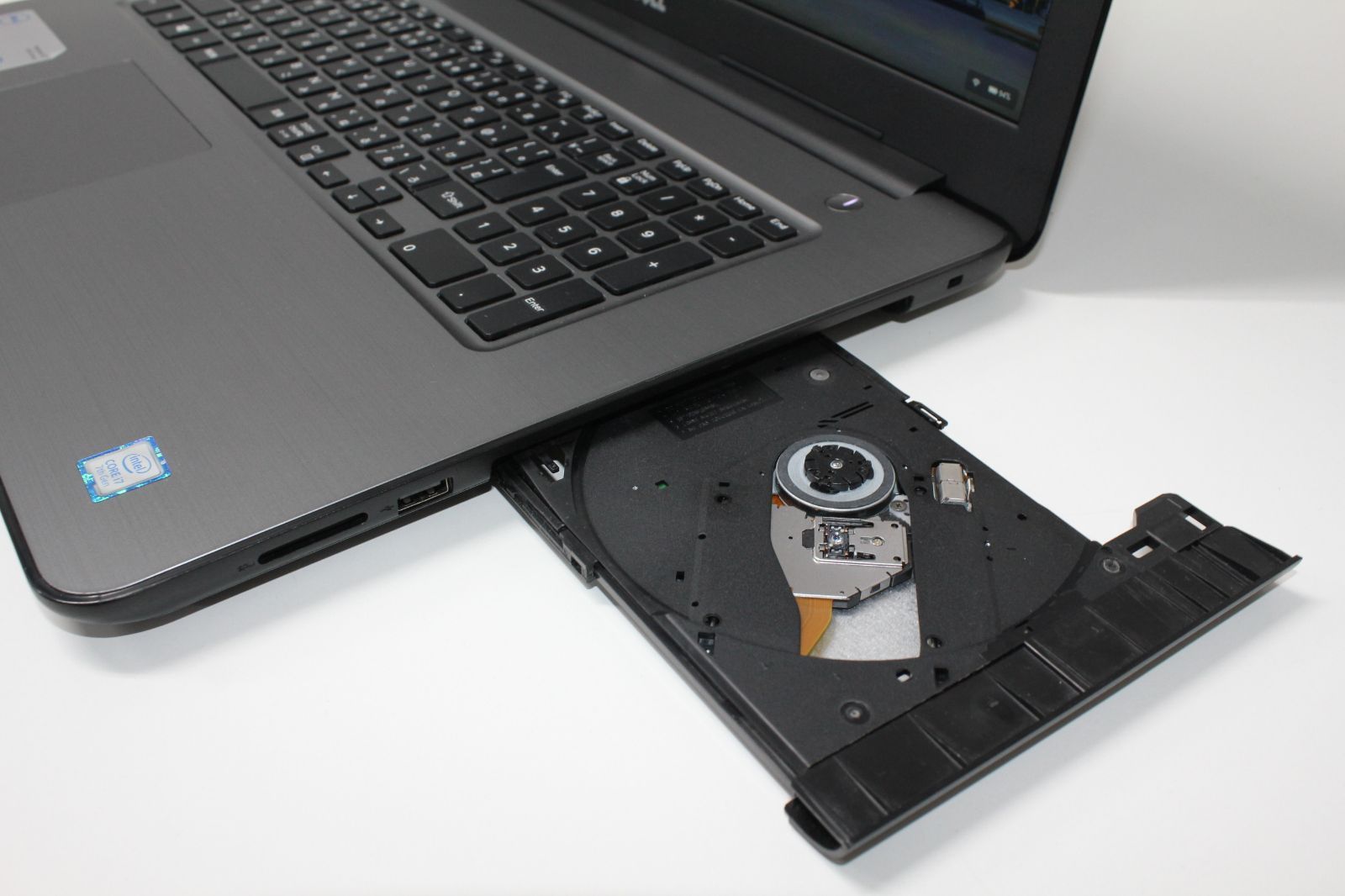 Dell Inspiron 17 Core i7 SSD256GB 中古ノートPC - メルカリ
