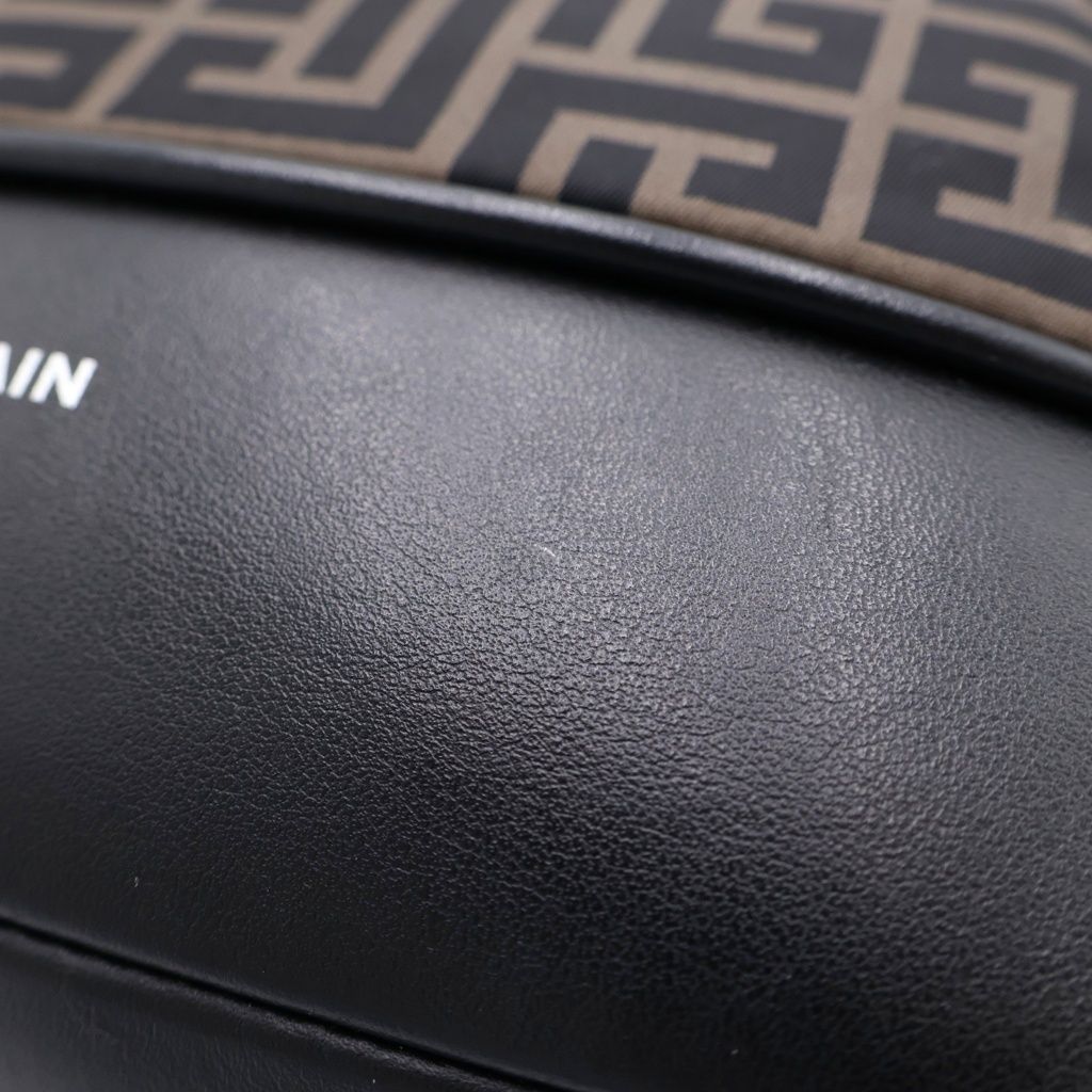 BALMAIN (バルマン) モノグラムロゴ ナイロン レザー ショルダーバッグ