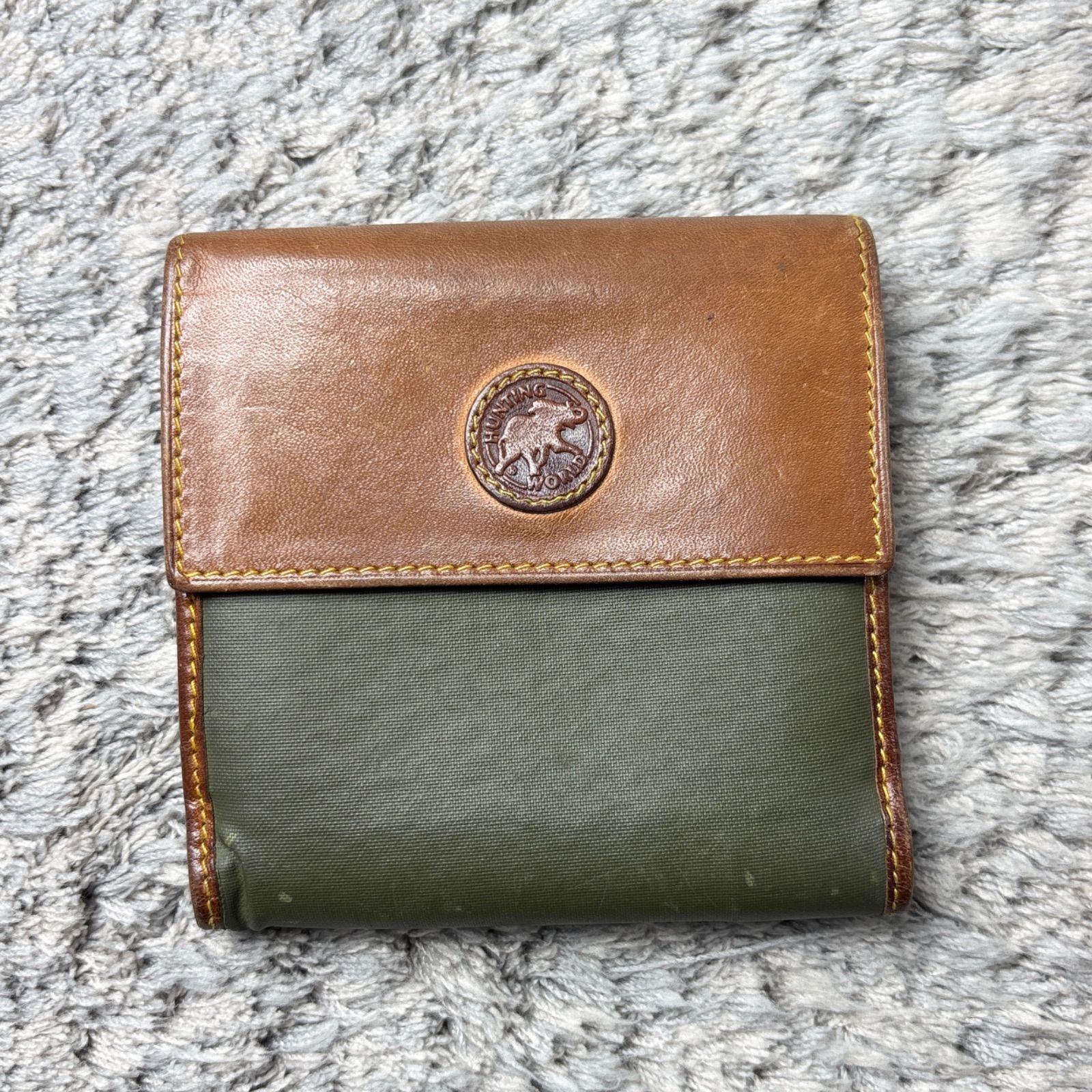HUNTING WORLD ハンティングワールド 三つ折り財布 Wホック バチュー