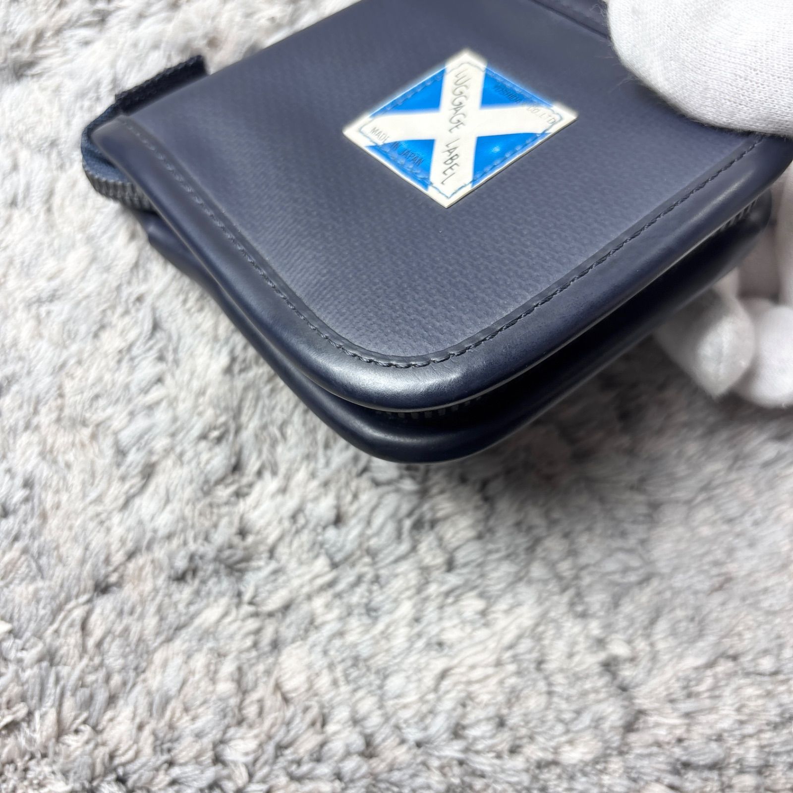 LUGGAGE LABEL ラゲッジレーベル ニューライナー 二つ折り財布 青
