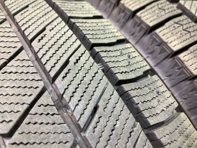 BRIDGESTONE スタッドレス ブリヂストン ブリザックVRX3 195/65R15 4本