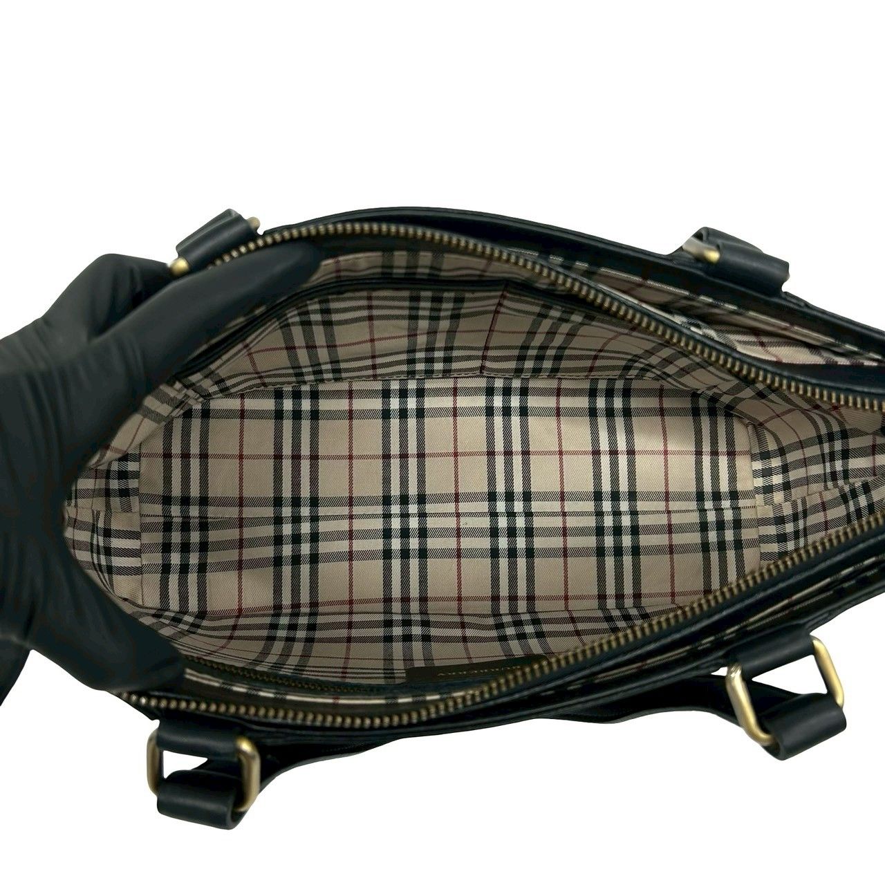 極 美品 BURBERRY バーバリー ノバチェック 柄 ロゴ 刻印 レザー 本革
