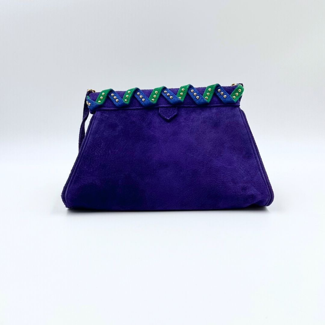 美品】Yves Saint Laurentスエード スタッズ ショルダーバッグ - メルカリ