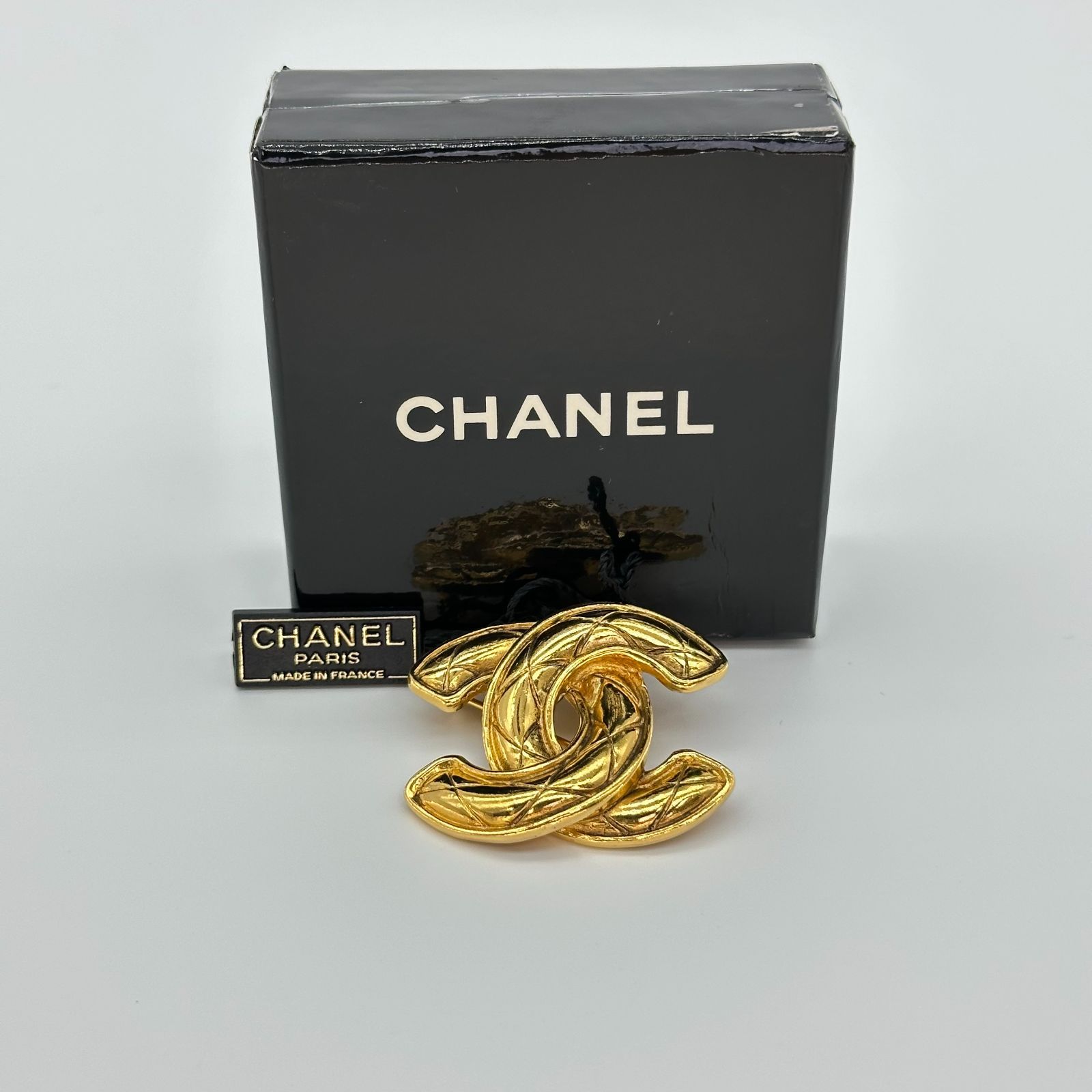 CHANEL シャネル ヴィンテージ マトラッセ ココマーク ブローチ GP
