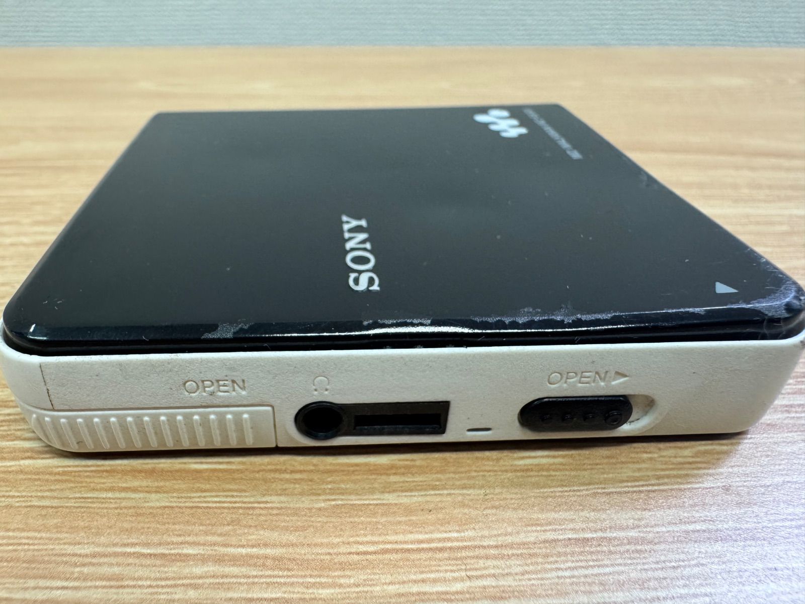 ジャンク品】SONY ソニー MDウォークマン MZ-E630 - メルカリ
