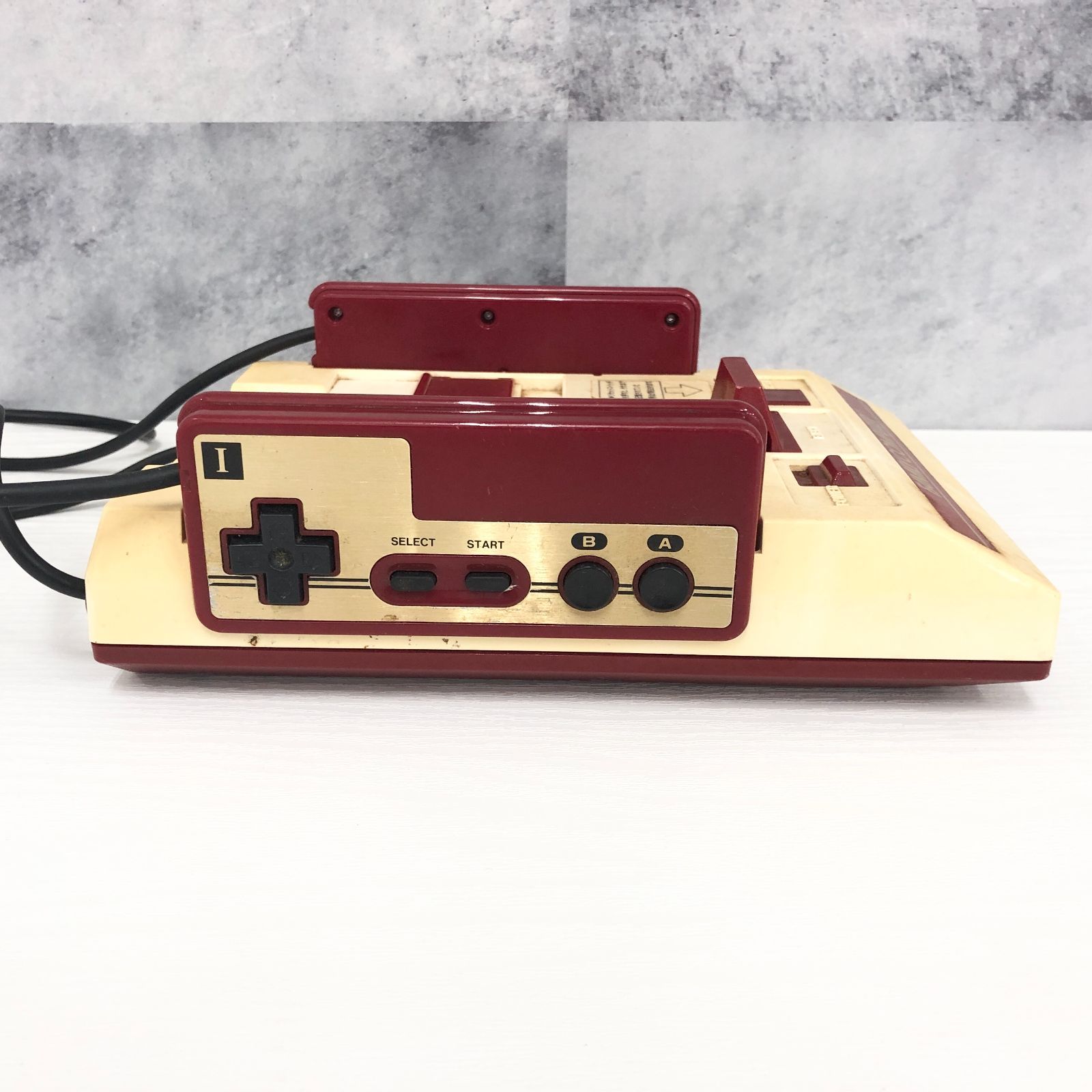 ジャンク Nintendo ファミリーコンピュータ HVC-001 初代ファミコン