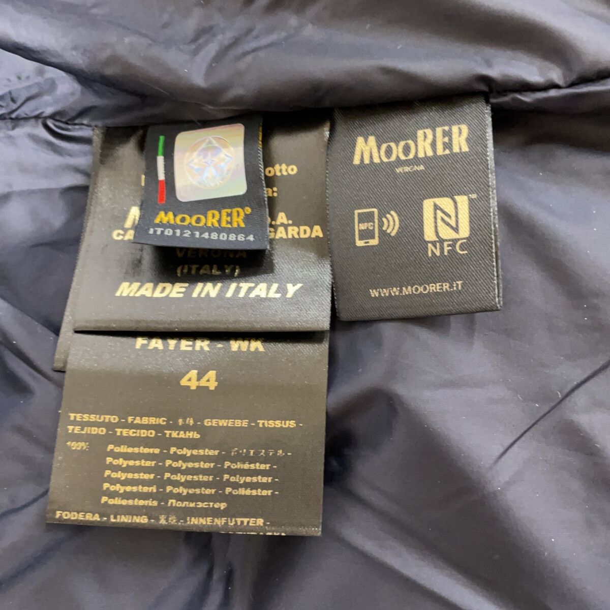 MOORER ムーレー ブラック FAYER-WK フーデットダウンベスト 44 MOORER ムーレー ブラック FAYER-WK フーデットダウンベスト 44 - メルカリ