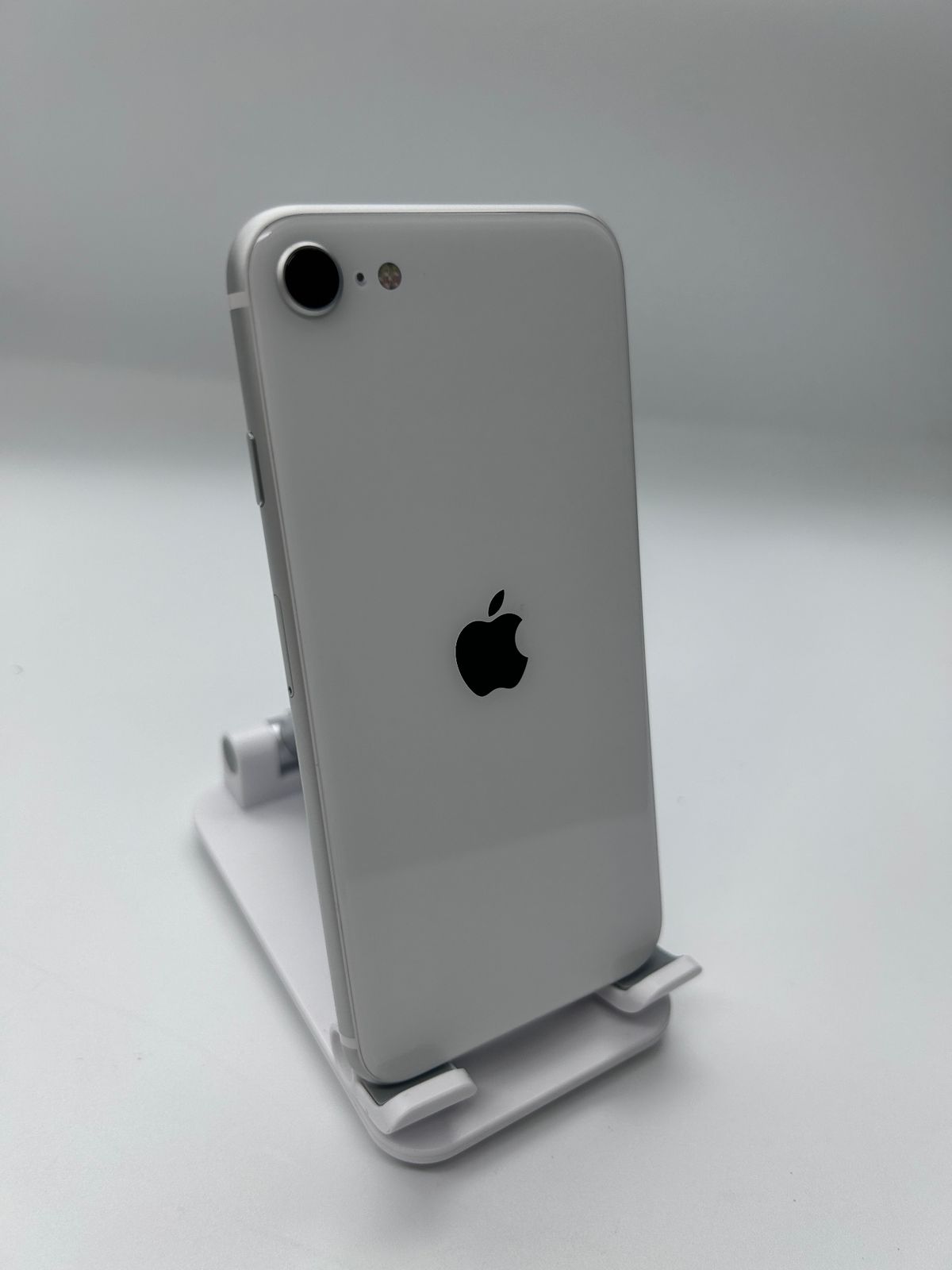 iPhone SE 第2世代 64GB ホワイト Aランク スマホ 本体 アイフォン iPhonese2