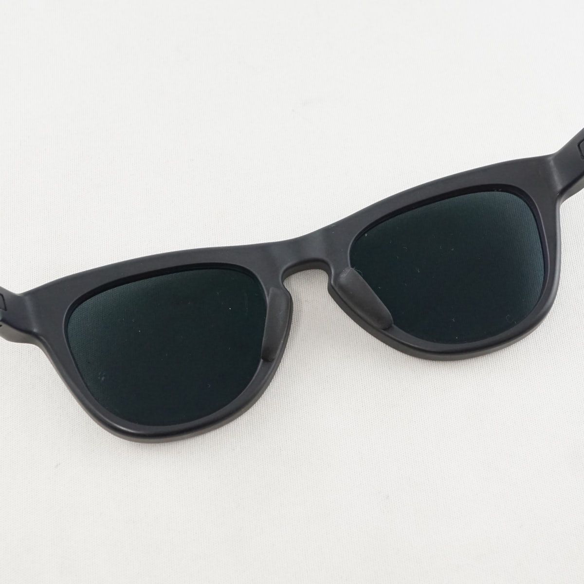 サングラス BEAMS DESIGN JINS URF-24S-227AA 94 USED美品 ブラック