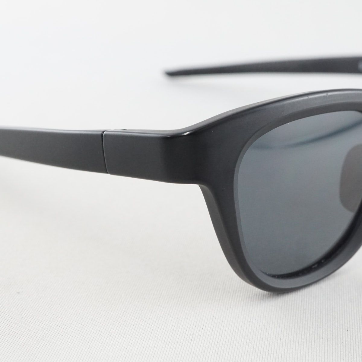 サングラス BEAMS DESIGN JINS URF-24S-227AA 94 USED美品 ブラック