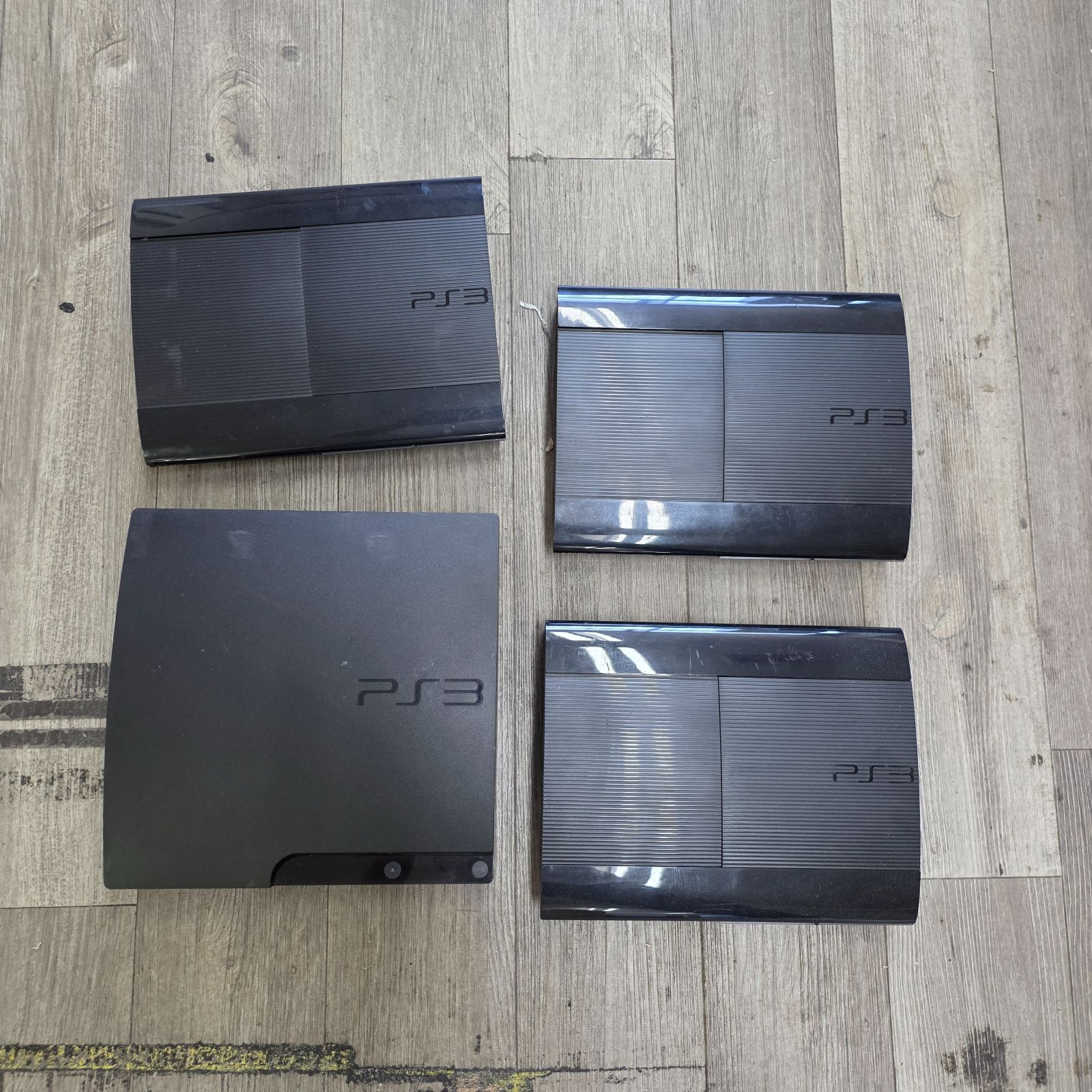 PS3 4台 本体のみ プレステ3 プレイステーション3 28,799円