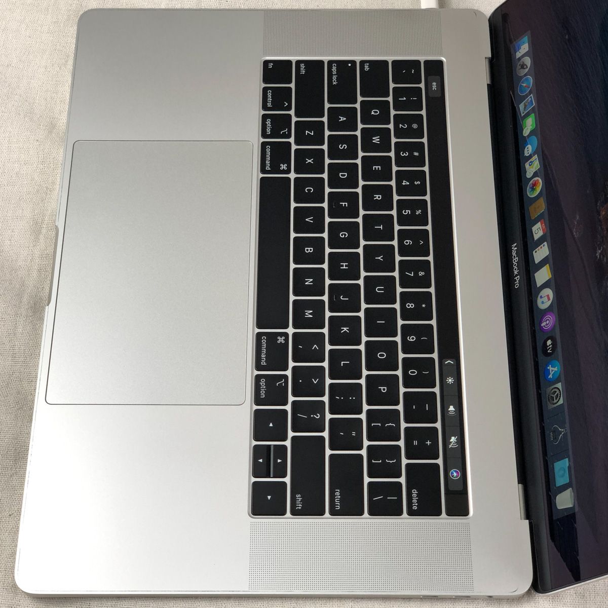 ジャンク MacBook Pro 15