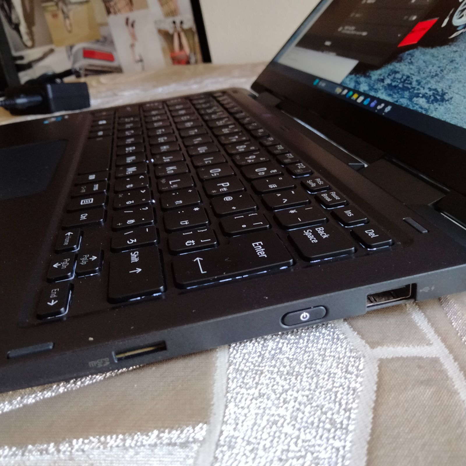 東芝 V83/HS 11世代 i5 16G 256G/SSD 新品 - メルカリ