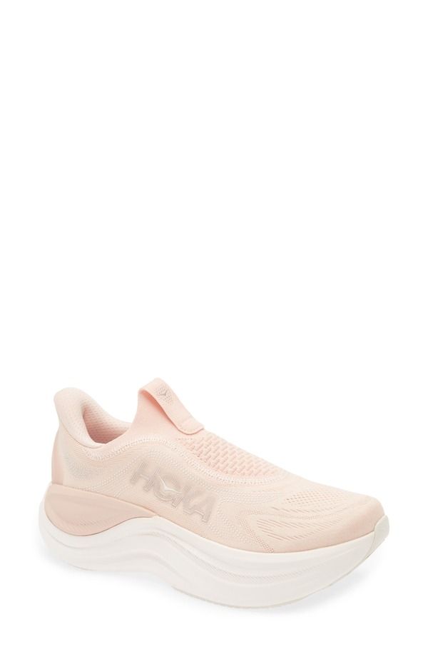 ホカオネオネ レディース シューズ スニーカー レース HOKA Skyward Laceless Recovery Sneakerose Latte Rose Cream クリーム 36,920円