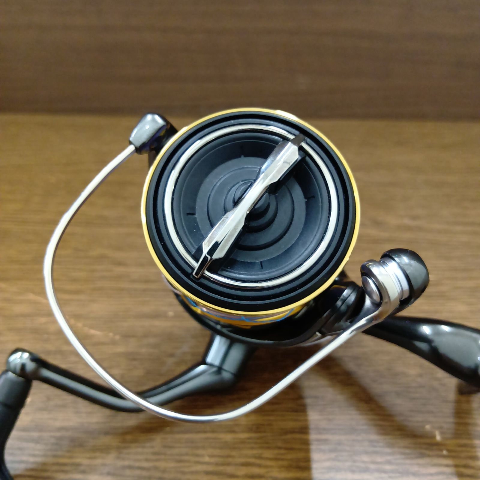 シマノ(SHIMANO) 20 ツインパワー C3000XG バーサタイル スピニング