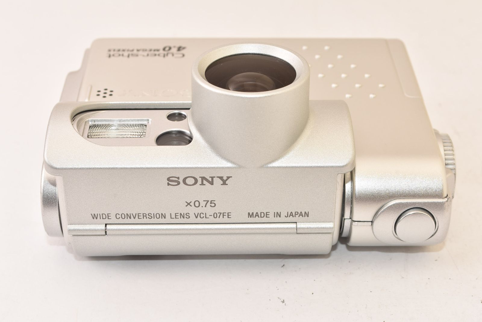 ☆ジャンク品☆ SONY ソニー Cyber-shot DSC-F77 シルバー コンパクト