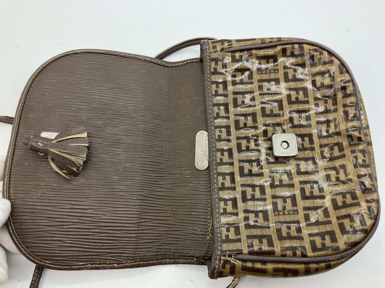 FENDI フェンディ ズッカ FF柄 PVC レザー フラップ ショルダーバッグ 
