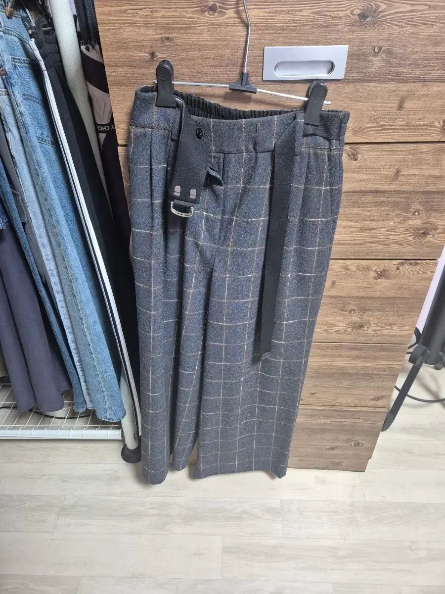 LUCKY CHOUETTE ラッキーシュエトゥ 冬 スラックス