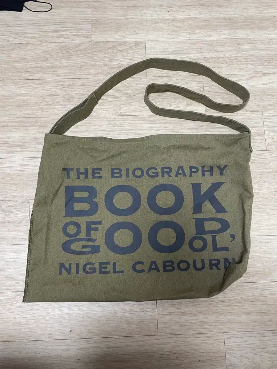 ニュースペーパーバッグ ⁄ BAG Nigel ナイジェル・ケーボンWOMAN 