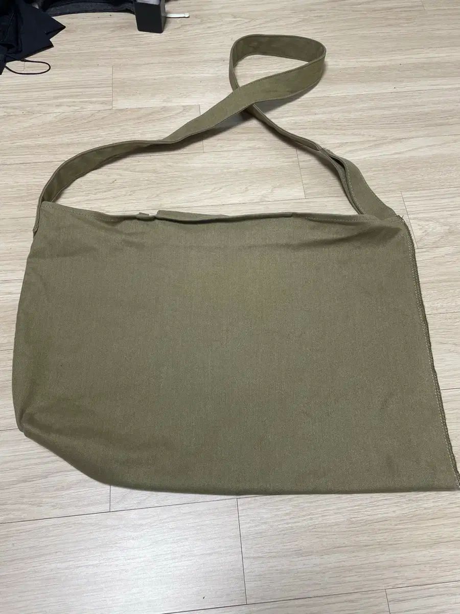 ニュースペーパーバッグ ⁄ BAG Nigel ナイジェル・ケーボンWOMAN 