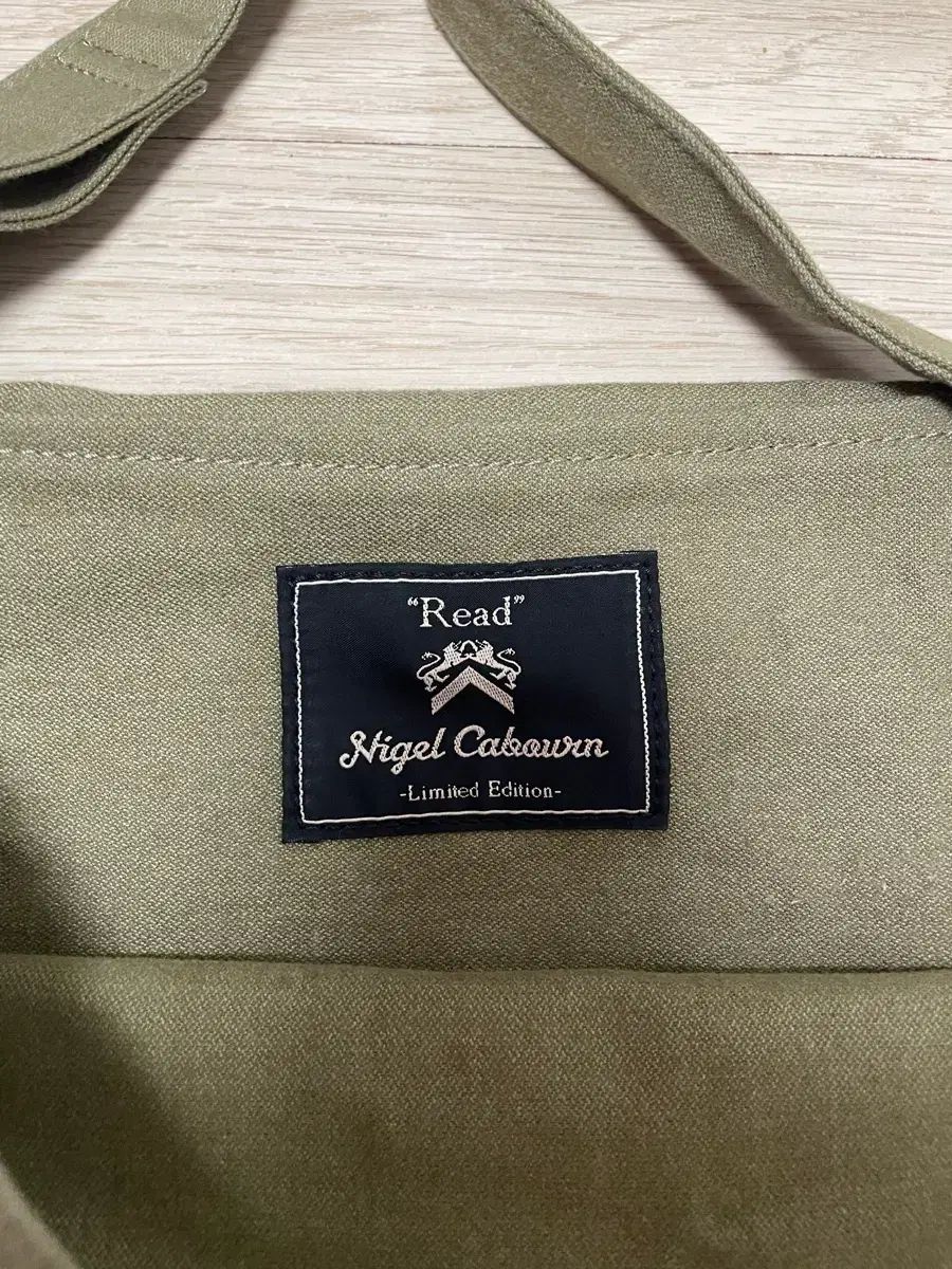 ニュースペーパーバッグ ⁄ BAG Nigel ナイジェル・ケーボンWOMAN 