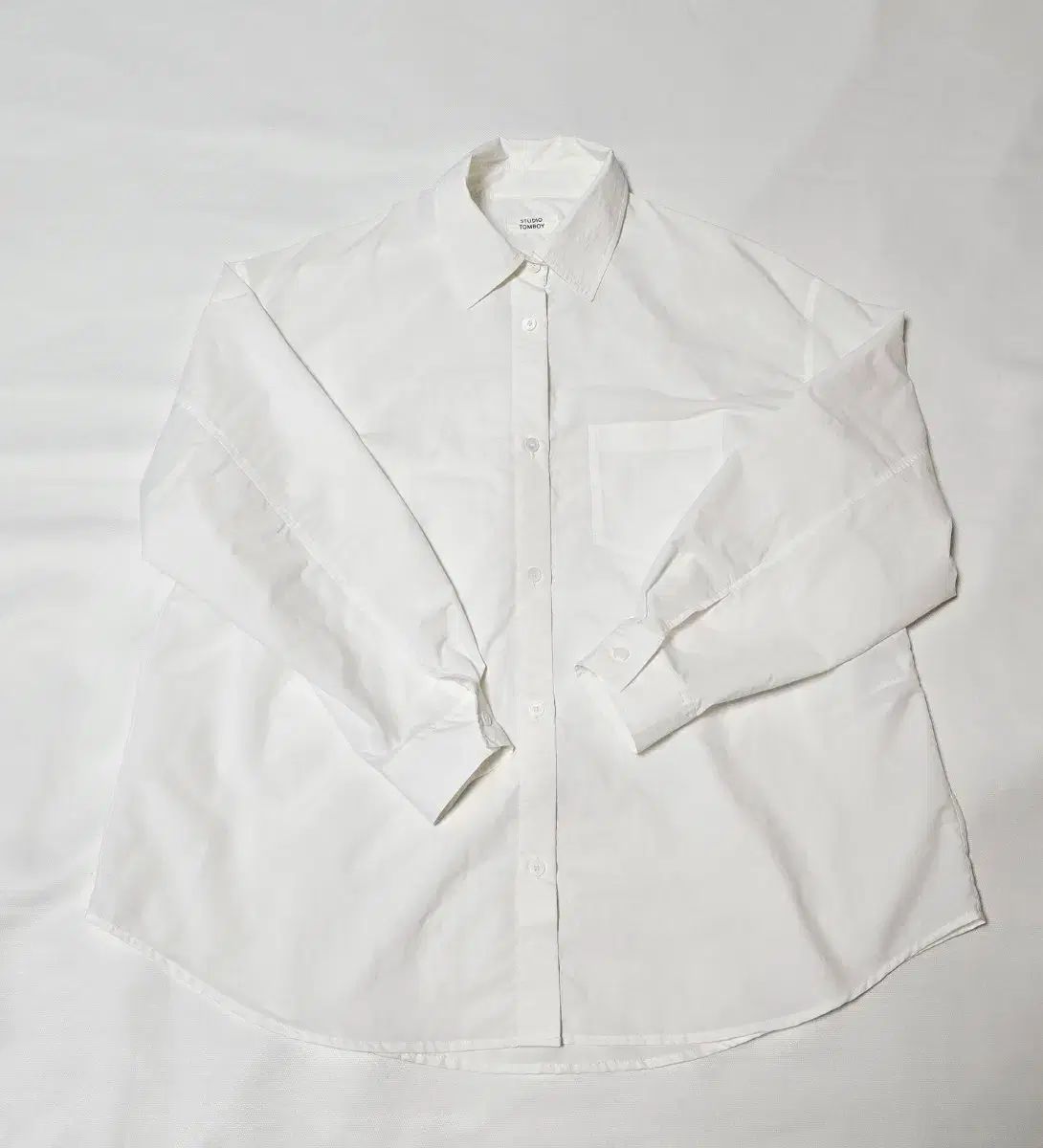 ほぼ新品 TOMBOY トムボーイ レディース オーバーサイズ シャツ