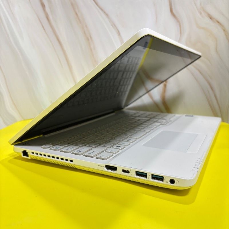 第7世代i7】富士通LIFEBOOK Win11 SSD256GB - メルカリ