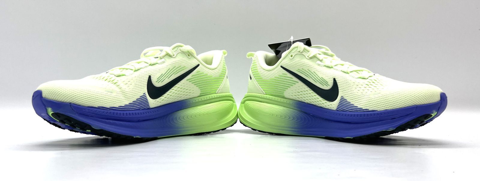 盛岡80-0196] Nike Zoom Vomero 18 ナイキ ズーム ボメロ 18 25cm【未