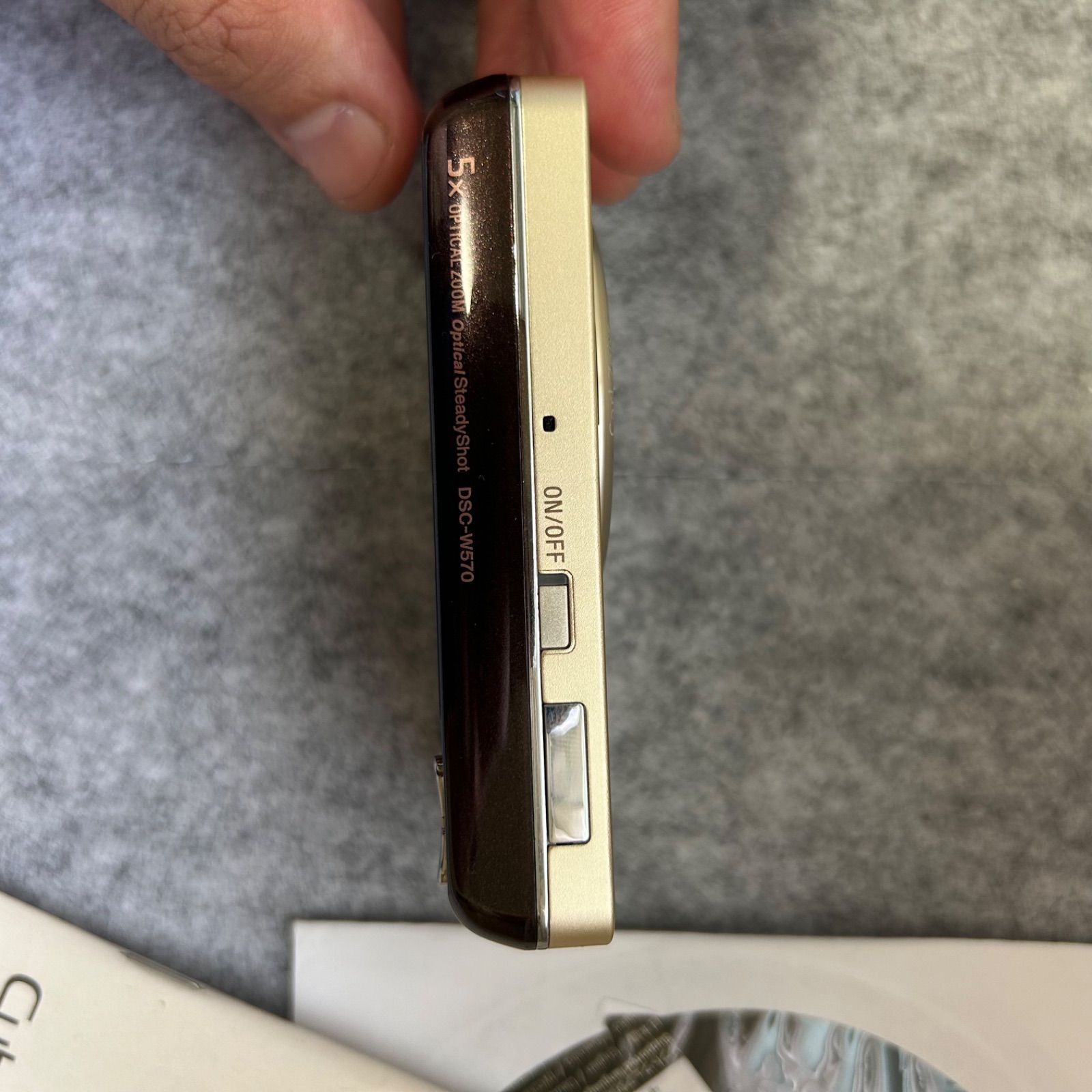 ソニーCyber-shot DSC-W570ゴールドデジカメ動作品 CCDセンサー