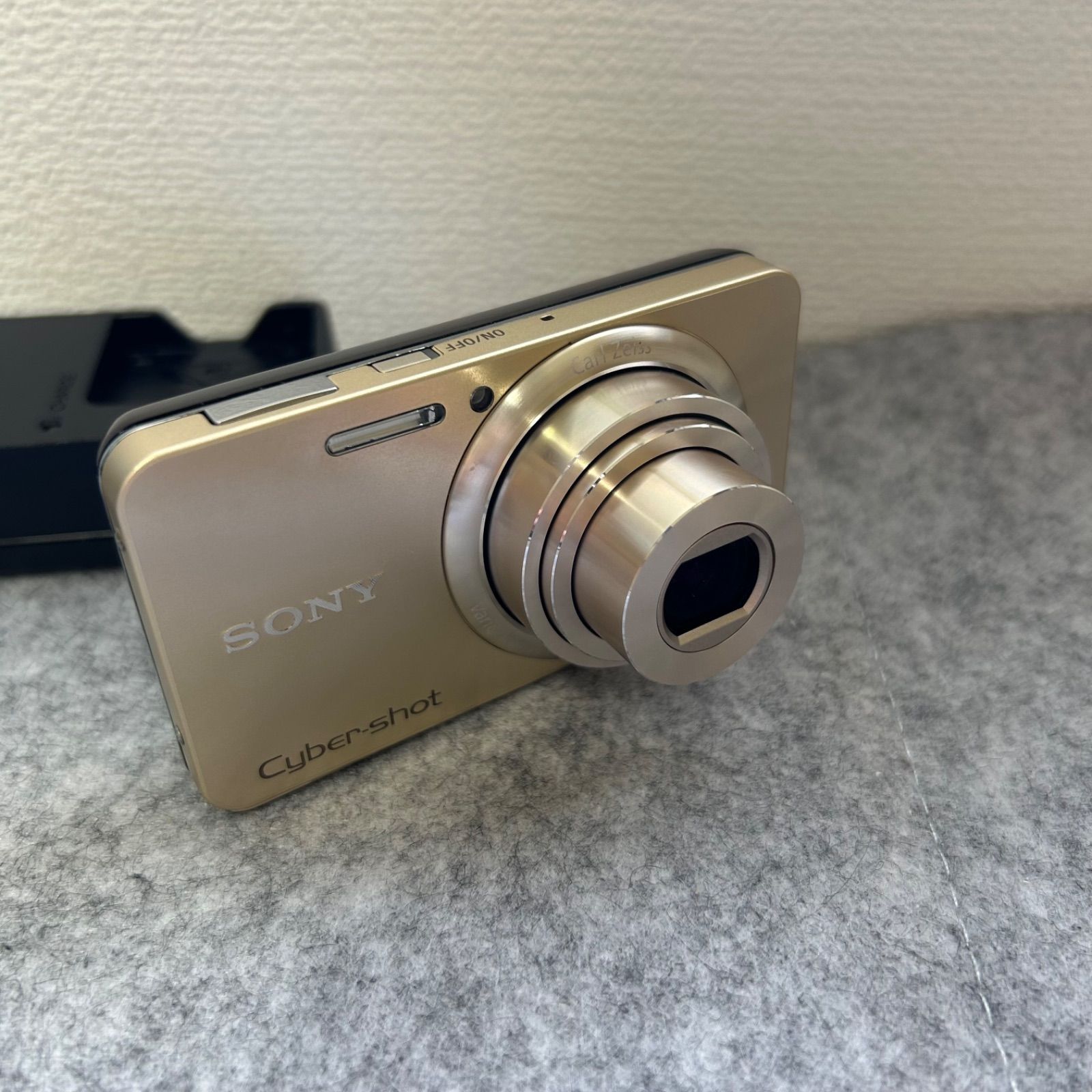 SONY Cyber-shot ゴールド 充電器付 ソニーCyber-shot DSC-W570ゴールドデジカメ動作品 CCDセンサー
