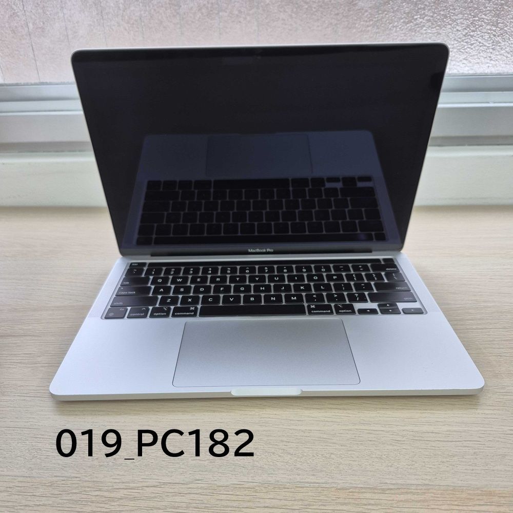 MacBook Pro M2 16GB/256GB 2022年 シルバー- メルカリ